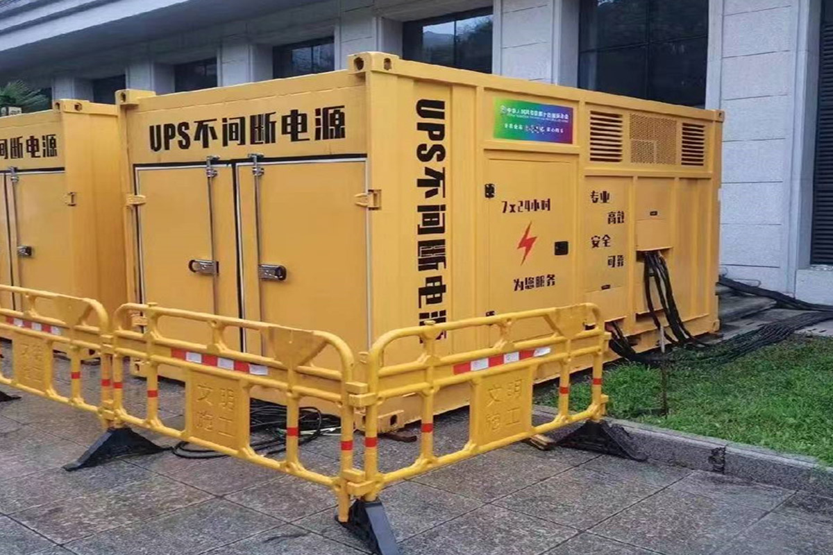 七台河发电机租赁施工现场